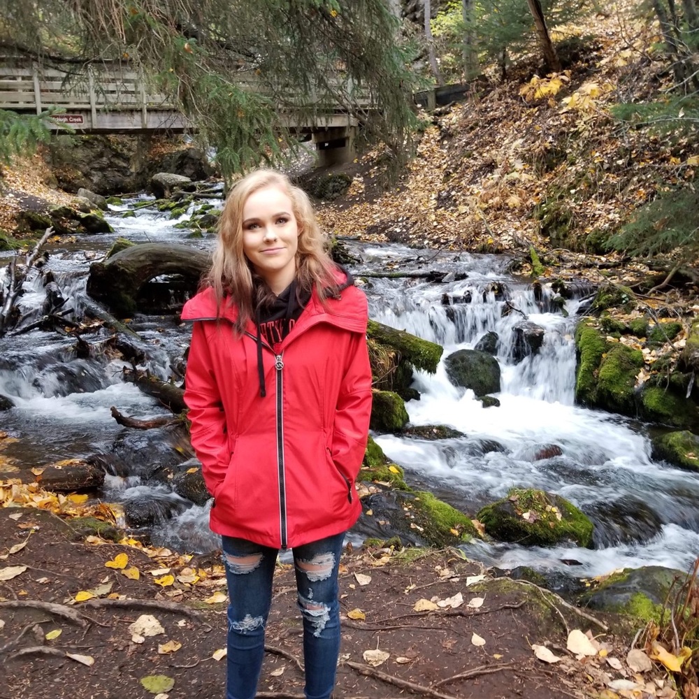 Meet your Posher, Meg